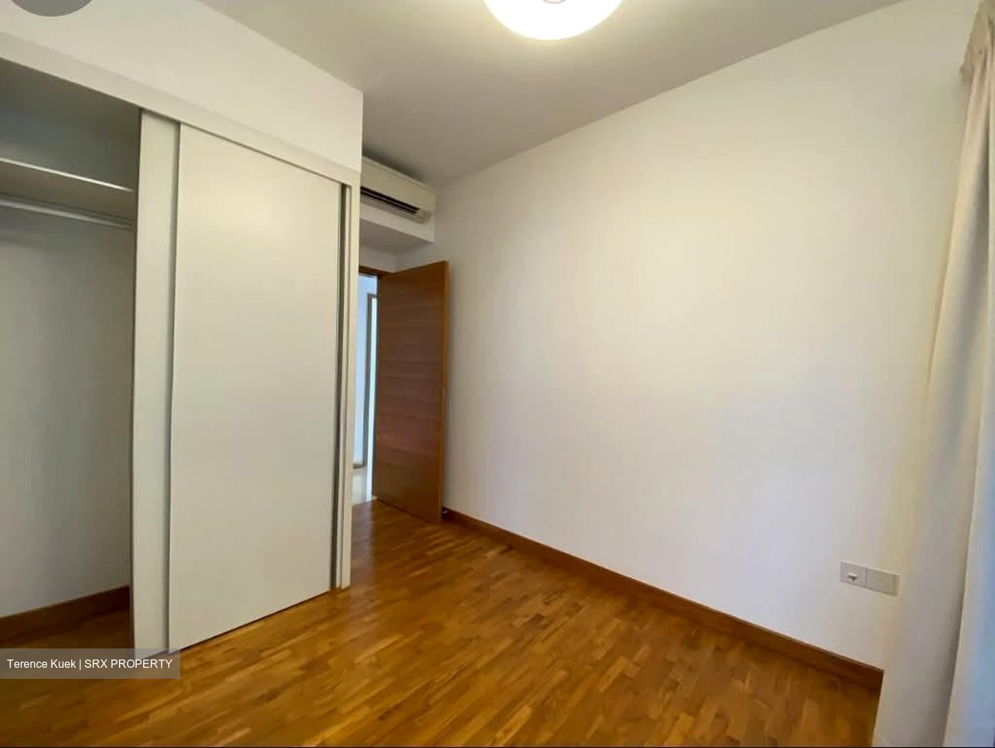 Woodhaven (D25), Condominium #557956511